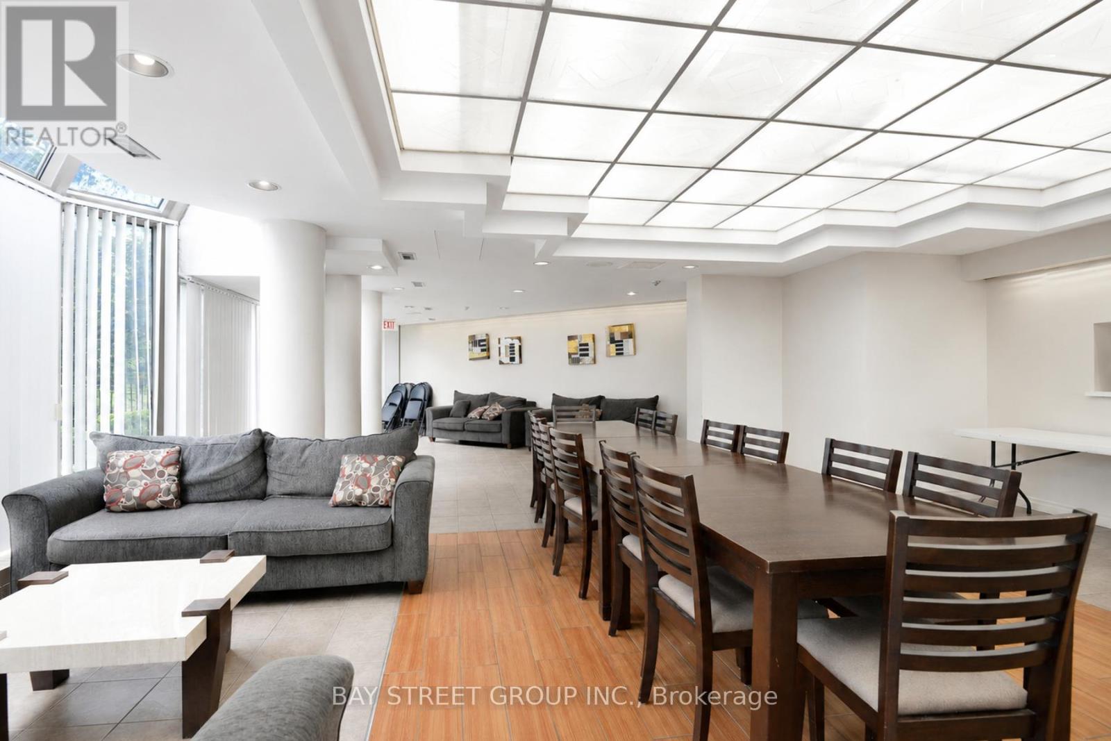 2203 - 400 Webb Drive, Mississauga, Ontario  L5B 3Z7 - Photo 32 - W13672956