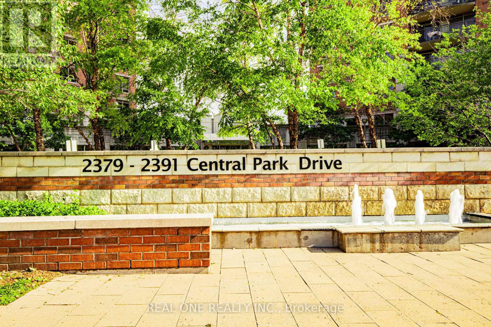 902 - 2379 Central Park Drive, Oakville, Ontario  L6H 0C7 - Photo 3 - W13672992