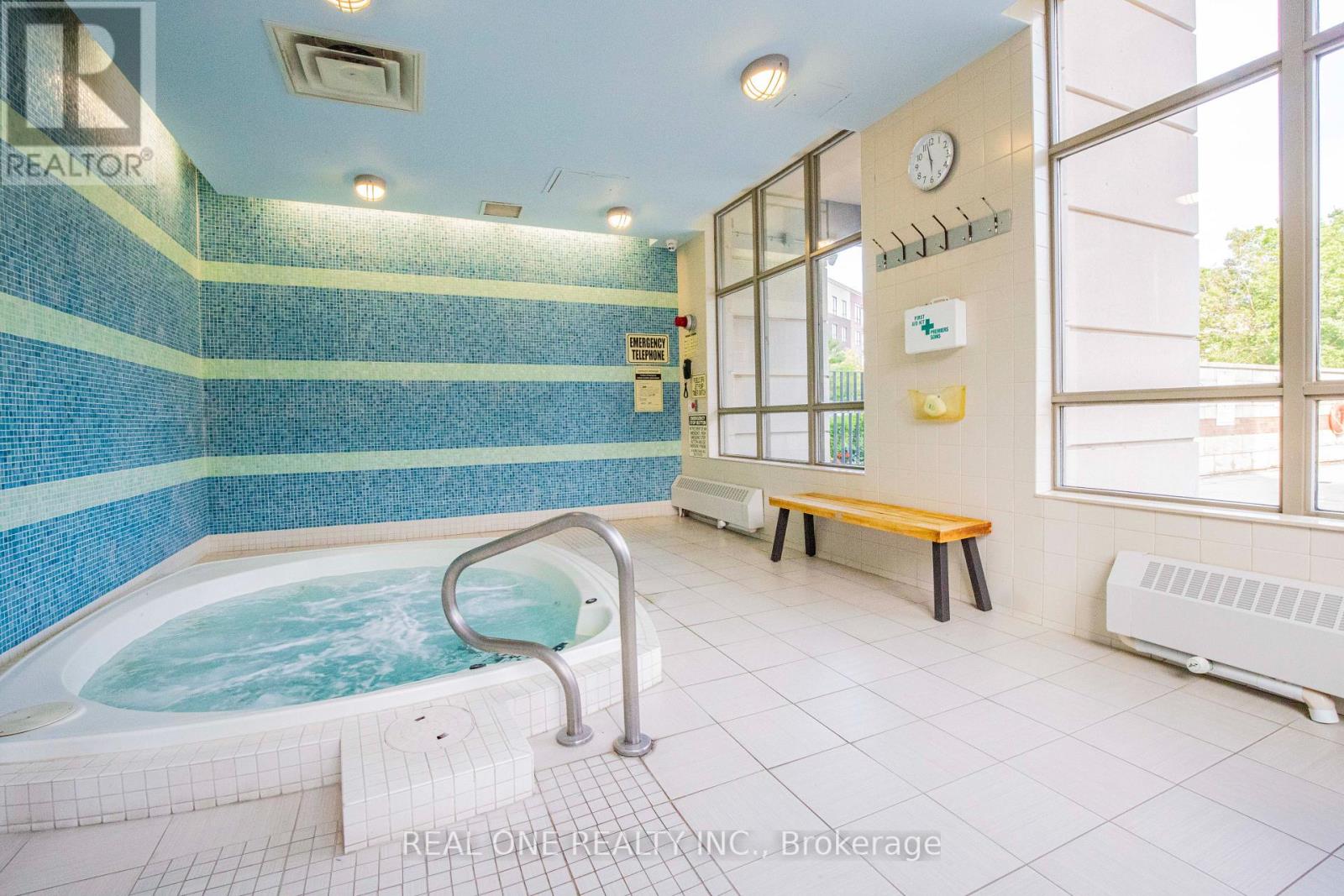 902 - 2379 Central Park Drive, Oakville, Ontario  L6H 0C7 - Photo 9 - W13672992
