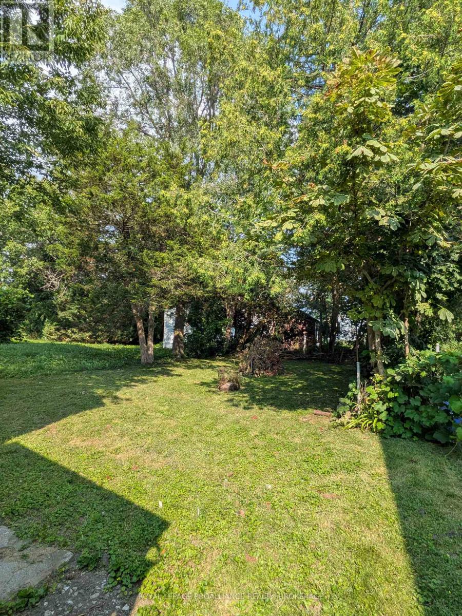 43 Portsmouth Avenue, Kingston, Ontario  K7M 1V3 - Photo 2 - X13672680