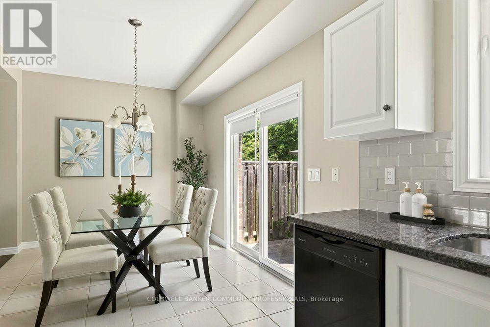 44 Westbank Trail, Hamilton, Ontario  L8J 0H5 - Photo 19 - X13672904