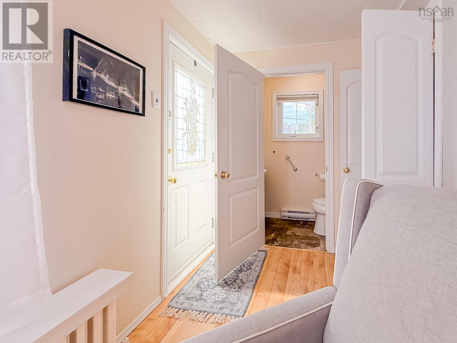 323 Patrick Street, New Waterford, Nova Scotia  B1H 3M8 - Photo 21 - 202617989