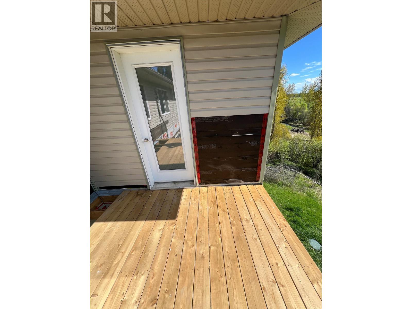5423 3a Highway, Wynndel, British Columbia  V0B 2N0 - Photo 12 - 10383134