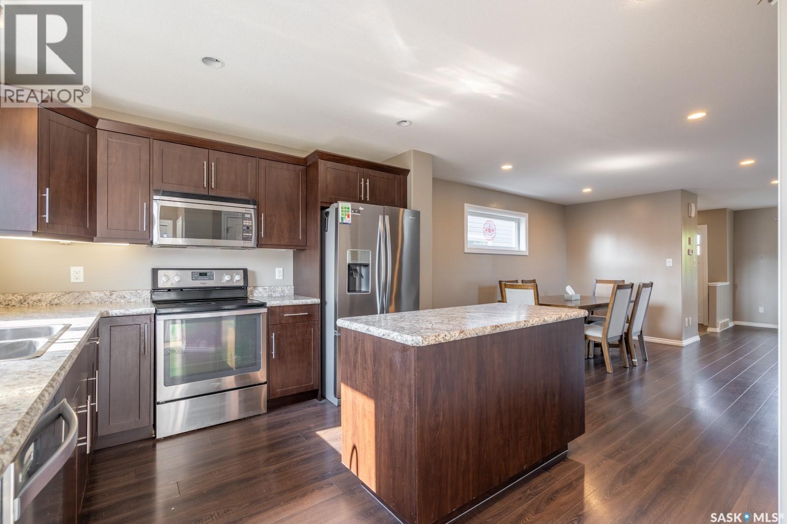 4648 James Hill Road, Regina, Saskatchewan  S4W 0C7 - Photo 8 - SK043891