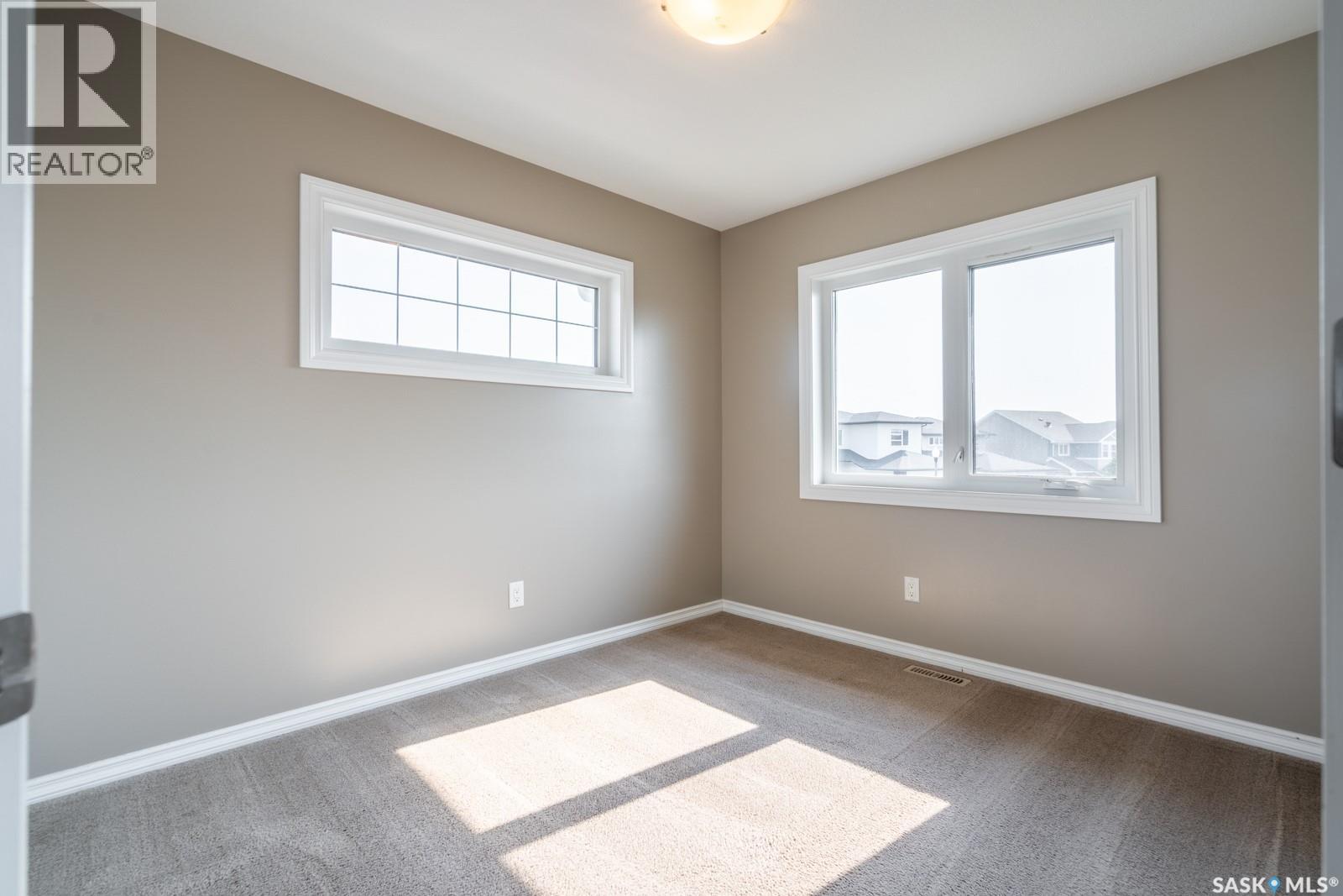 4648 James Hill Road, Regina, Saskatchewan  S4W 0C7 - Photo 18 - SK043891