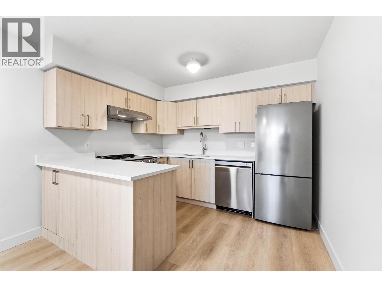 305 2928 Commercial Drive, Vancouver, British Columbia  V5N 4C9 - Photo 5 - R3145933