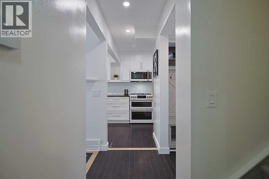 205, 310 Falconridge Crescent Ne, Calgary, Alberta T3J 1H4 - Photo 14 - A2328485