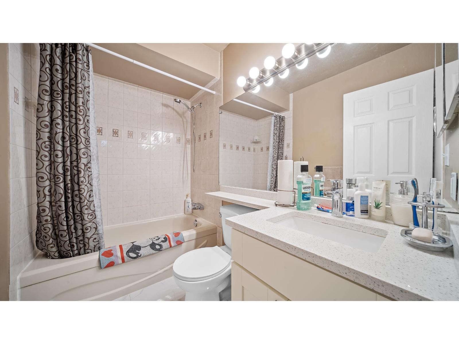 1314 10620 150 Street, Surrey, British Columbia  V3R 7S1 - Photo 3 - R3155411