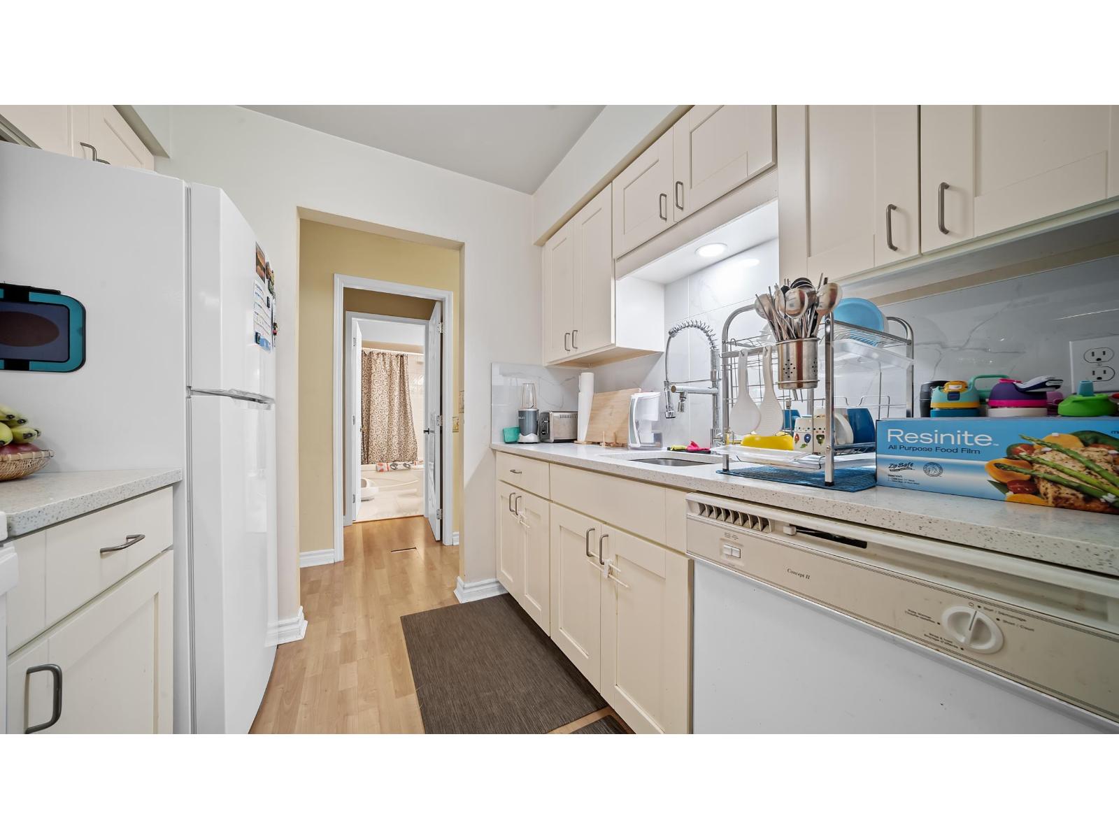 1314 10620 150 Street, Surrey, British Columbia  V3R 7S1 - Photo 4 - R3155411