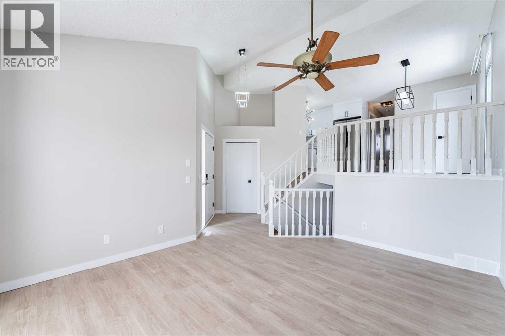 18 Falmere Way Ne, Calgary, Alberta  T3J 2Z2 - Photo 9 - A2335416