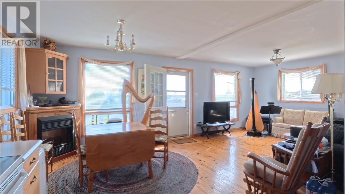 9548d Hwy#6, Meadowview Ln, Little Current, Ontario  P0P 1K0 - Photo 11 - 2129638