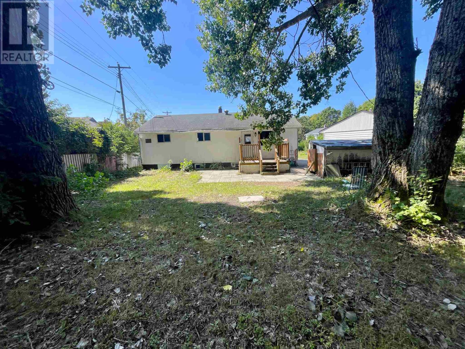 6 Smith Pl, Elliot Lake, Ontario  P5A 1R5 - Photo 18 - SM262178