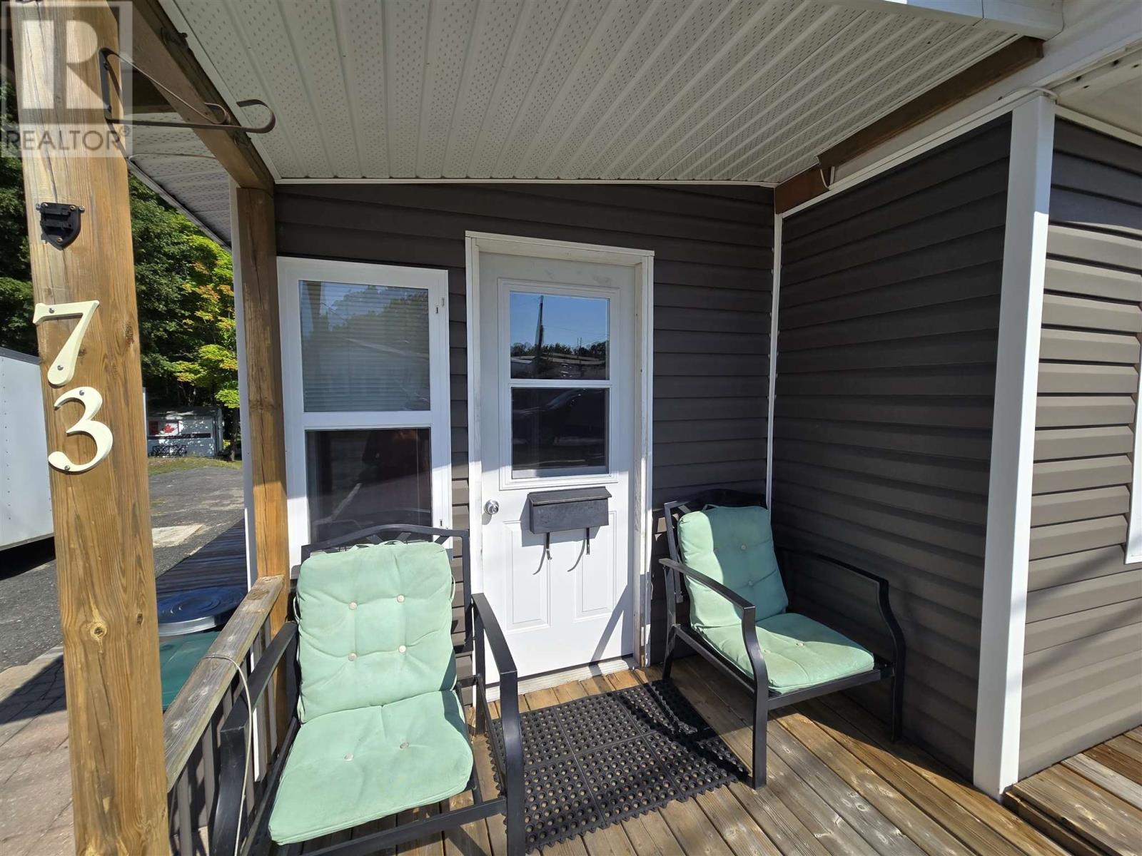 73 Westhill Rd, Elliot Lake, Ontario  P5A 1A6 - Photo 2 - SM262179