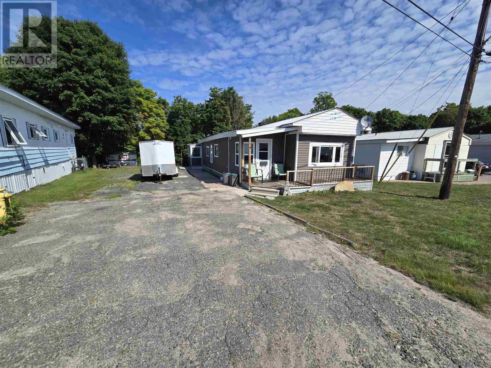 73 Westhill Rd, Elliot Lake, Ontario  P5A 1A6 - Photo 24 - SM262179