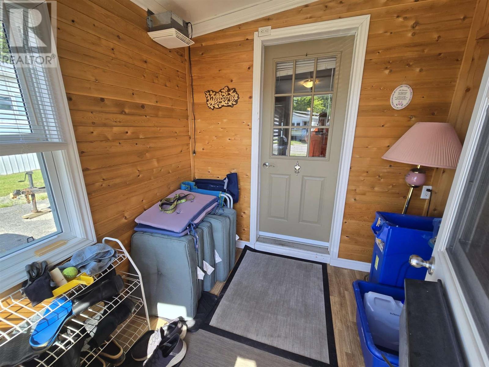73 Westhill Rd, Elliot Lake, Ontario  P5A 1A6 - Photo 3 - SM262179