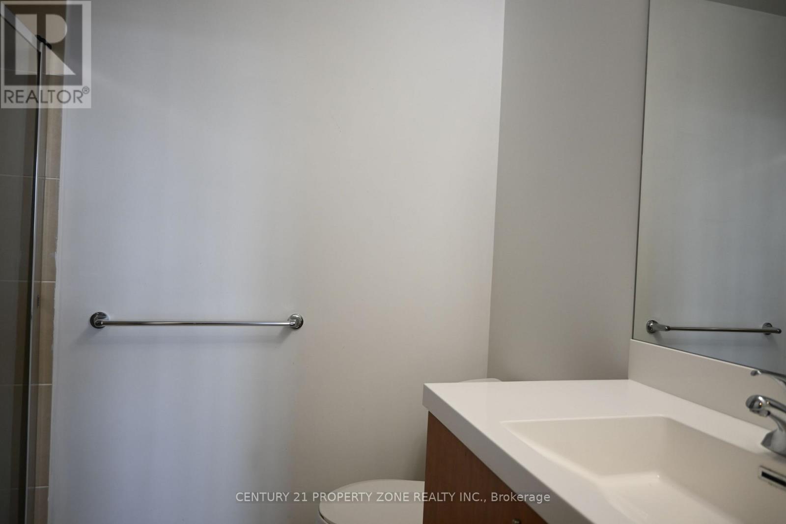828 - 830 Lawrence Avenue, Toronto, Ontario  M6A 1C3 - Photo 12 - W13664650