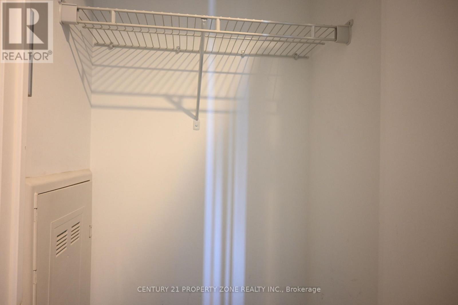 828 - 830 Lawrence Avenue, Toronto, Ontario  M6A 1C3 - Photo 15 - W13664650