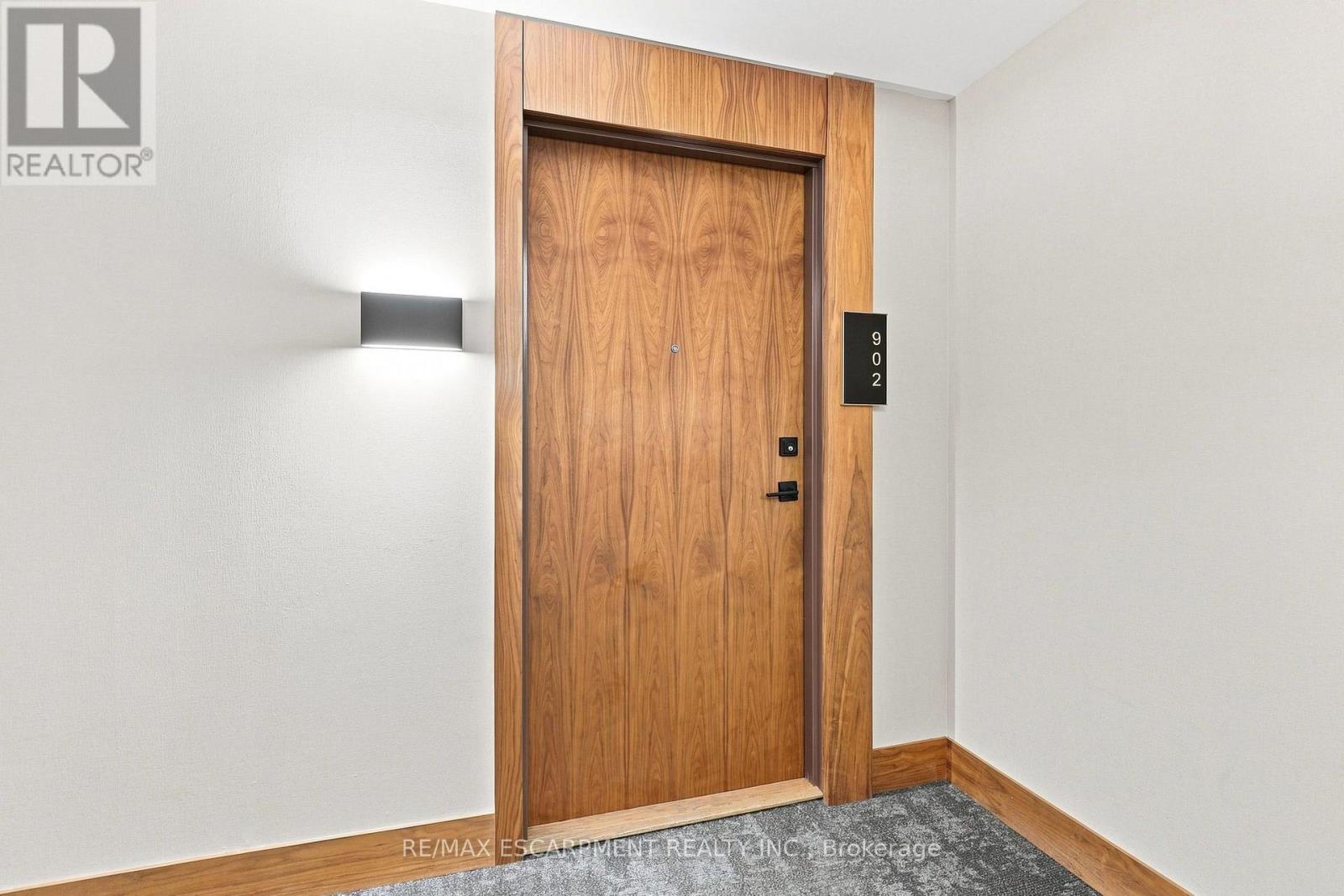 902 - 8 Ann Street, Mississauga, Ontario  L5G 3E6 - Photo 6 - W13659032