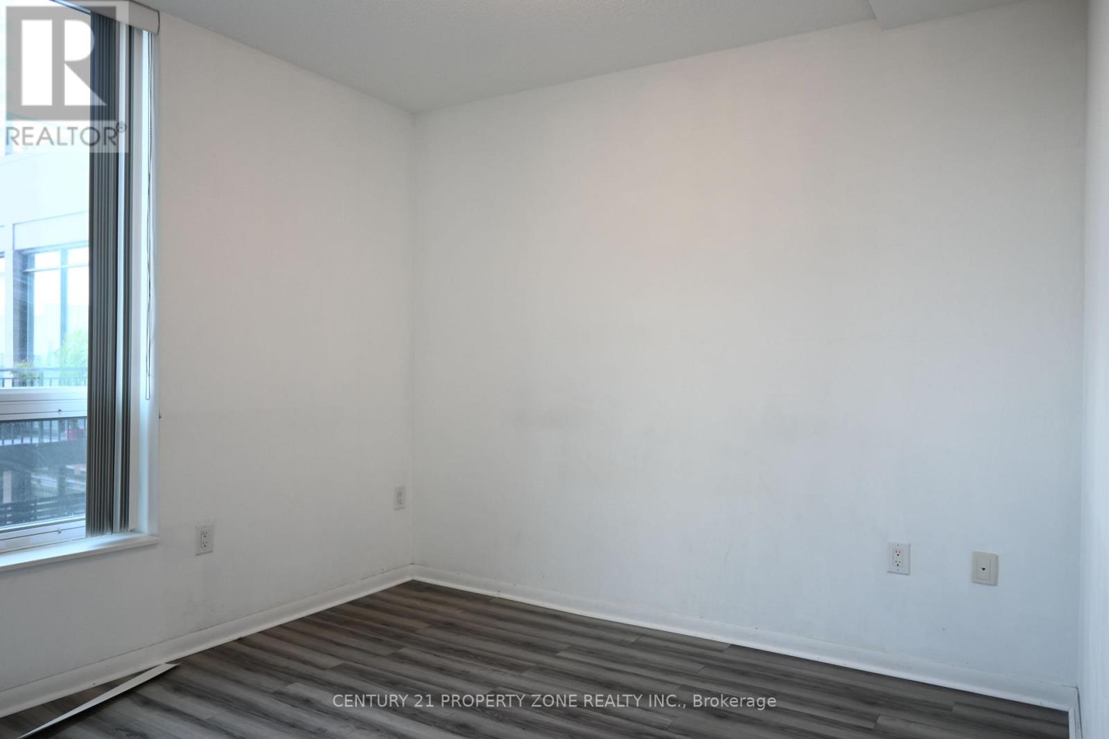 828 - 830 Lawrence Avenue, Toronto, Ontario  M6A 1C3 - Photo 8 - W13664650
