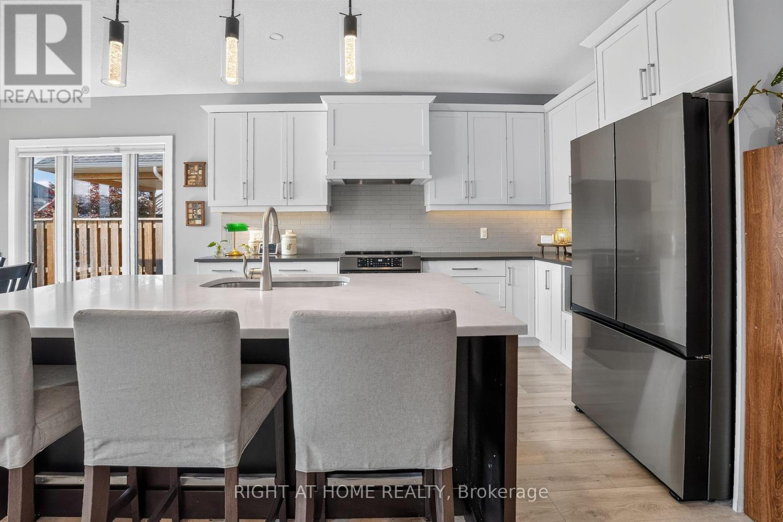 57 Talbot Grove Lane, Southwold, Ontario  N5P 3T2 - Photo 9 - X13673154
