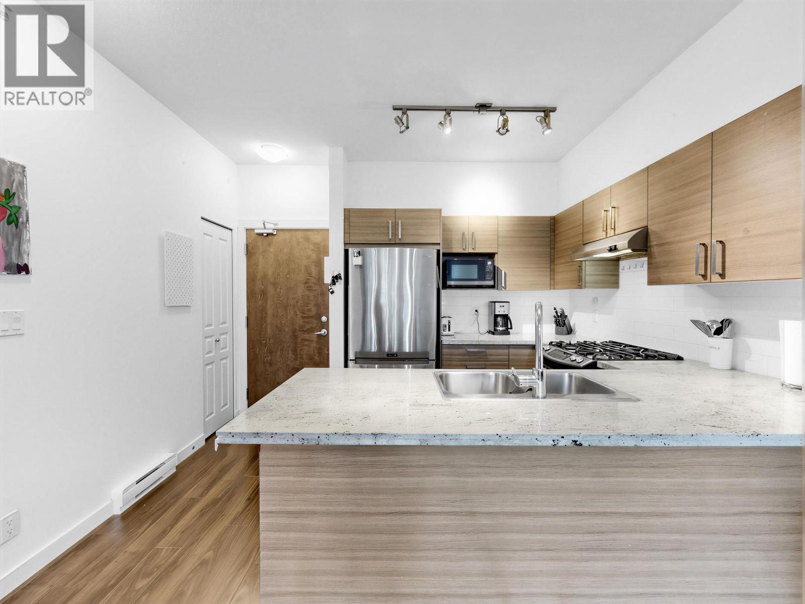 403 1153 Kensal Place, Coquitlam, British Columbia V3B 0G8 - Photo 7 - R3155309