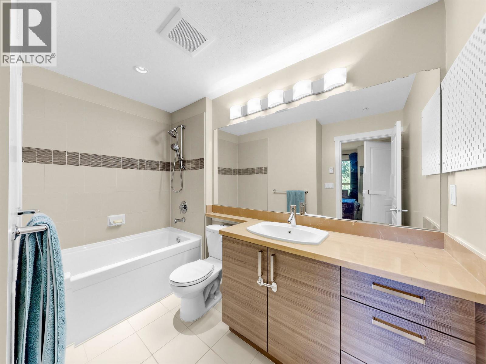 403 1153 Kensal Place, Coquitlam, British Columbia V3B 0G8 - Photo 26 - R3155309