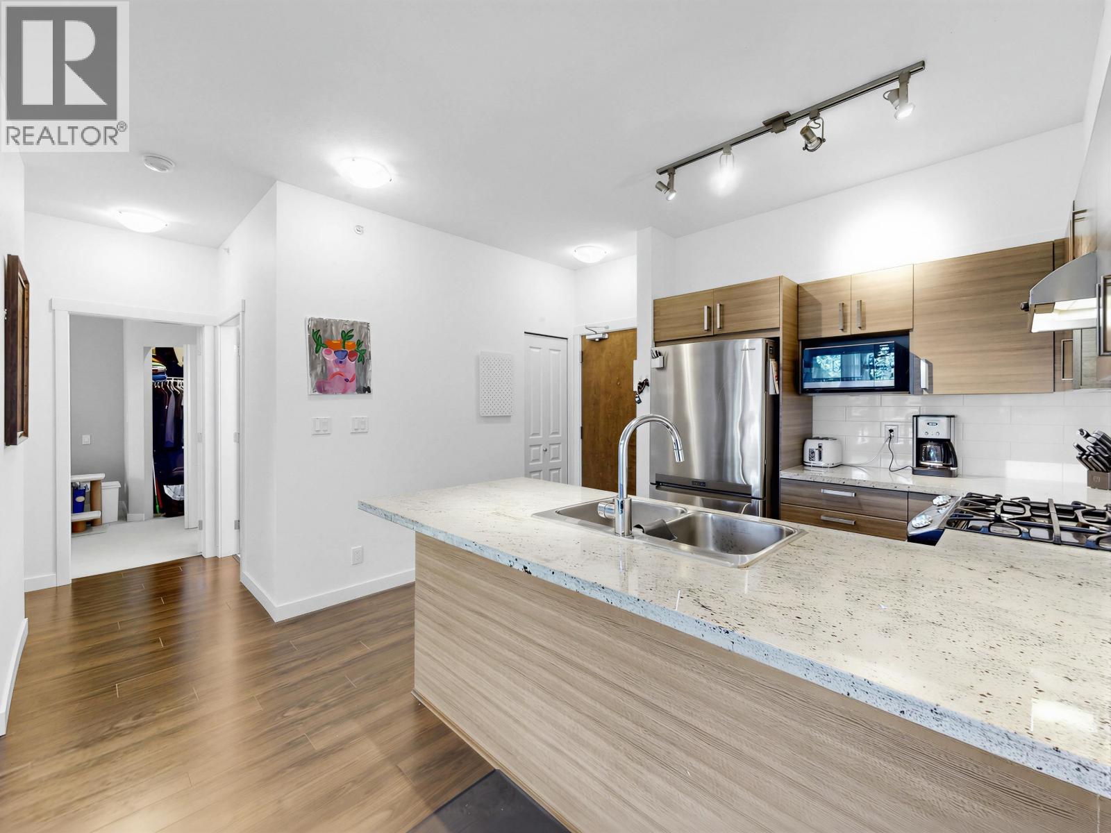 403 1153 Kensal Place, Coquitlam, British Columbia V3B 0G8 - Photo 8 - R3155309