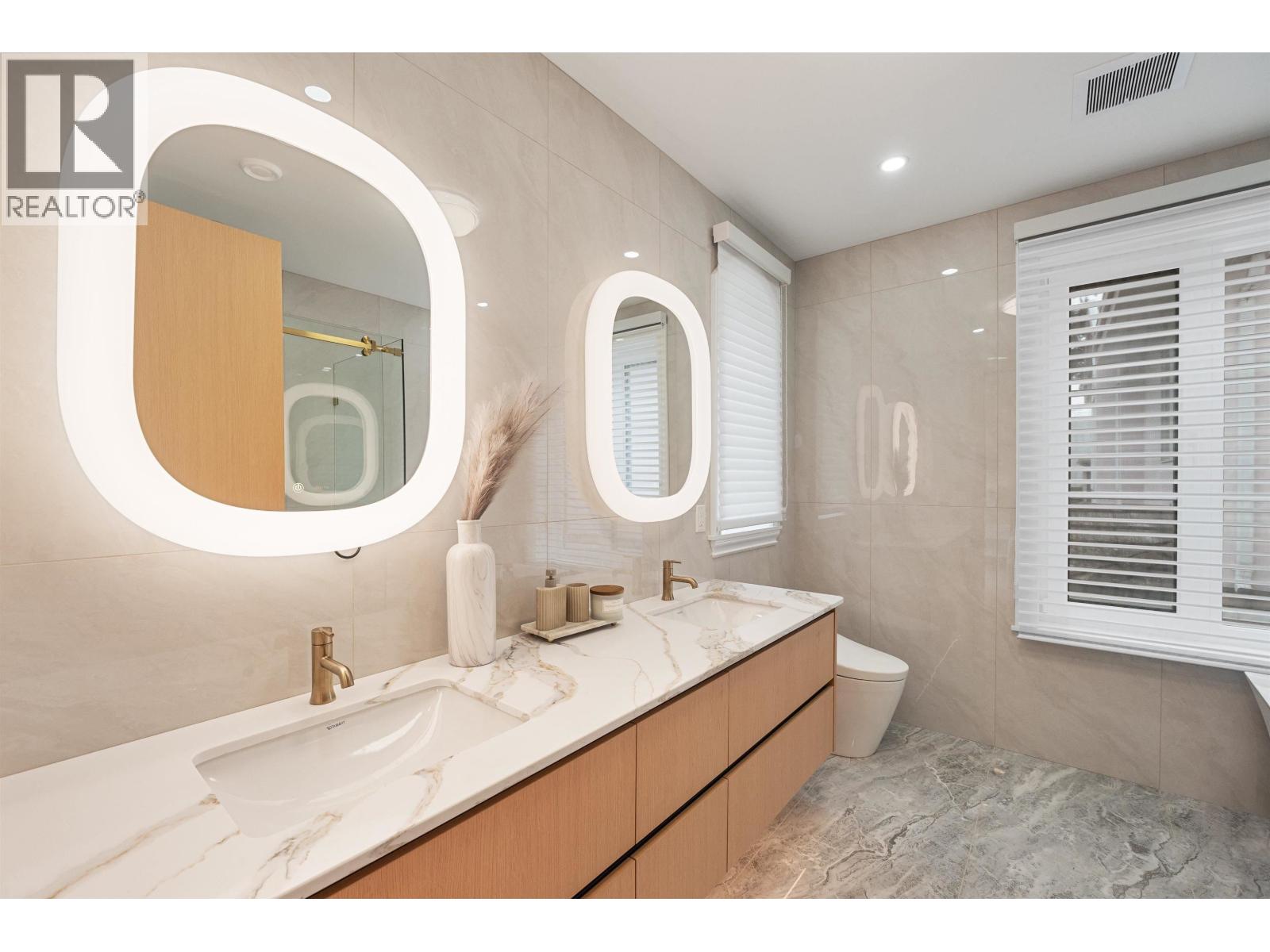 2 4503 W 15th Avenue, Vancouver, British Columbia  V6R 3B3 - Photo 23 - R3155475