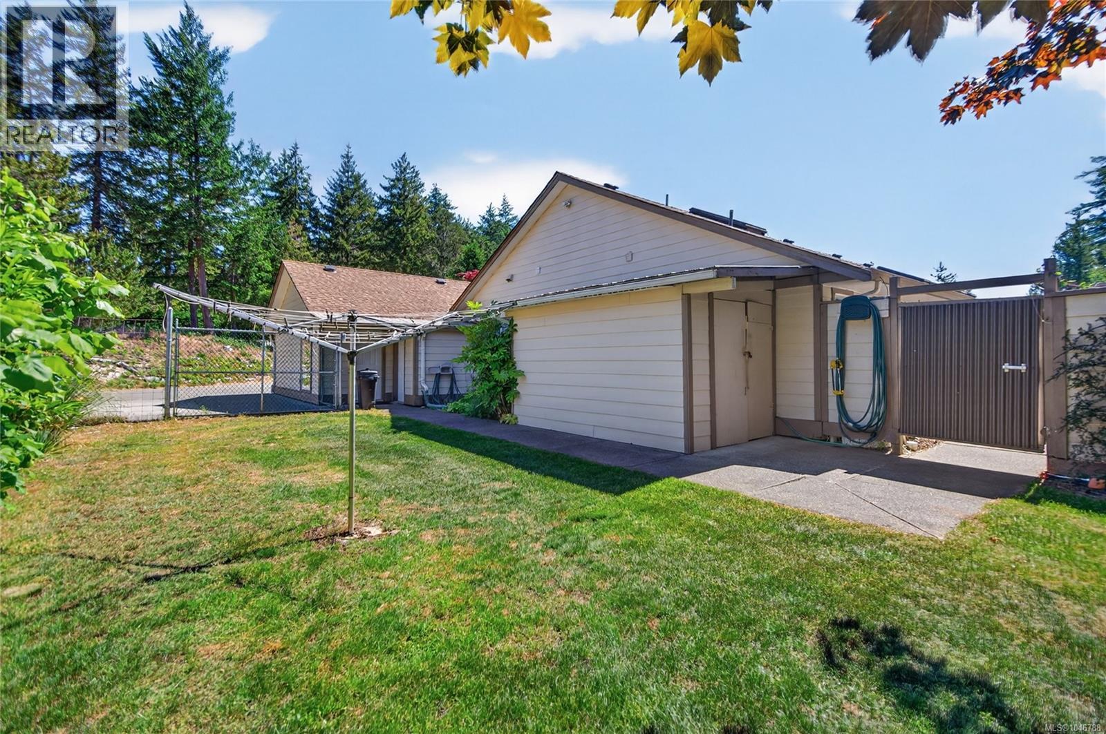 657 Sierra Pines Rd, Comox, British Columbia  V9M 3W8 - Photo 43 - 1046788