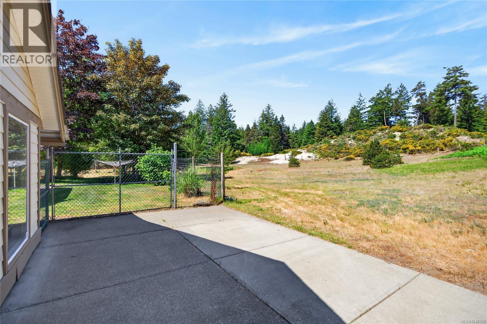 657 Sierra Pines Rd, Comox, British Columbia  V9M 3W8 - Photo 46 - 1046788