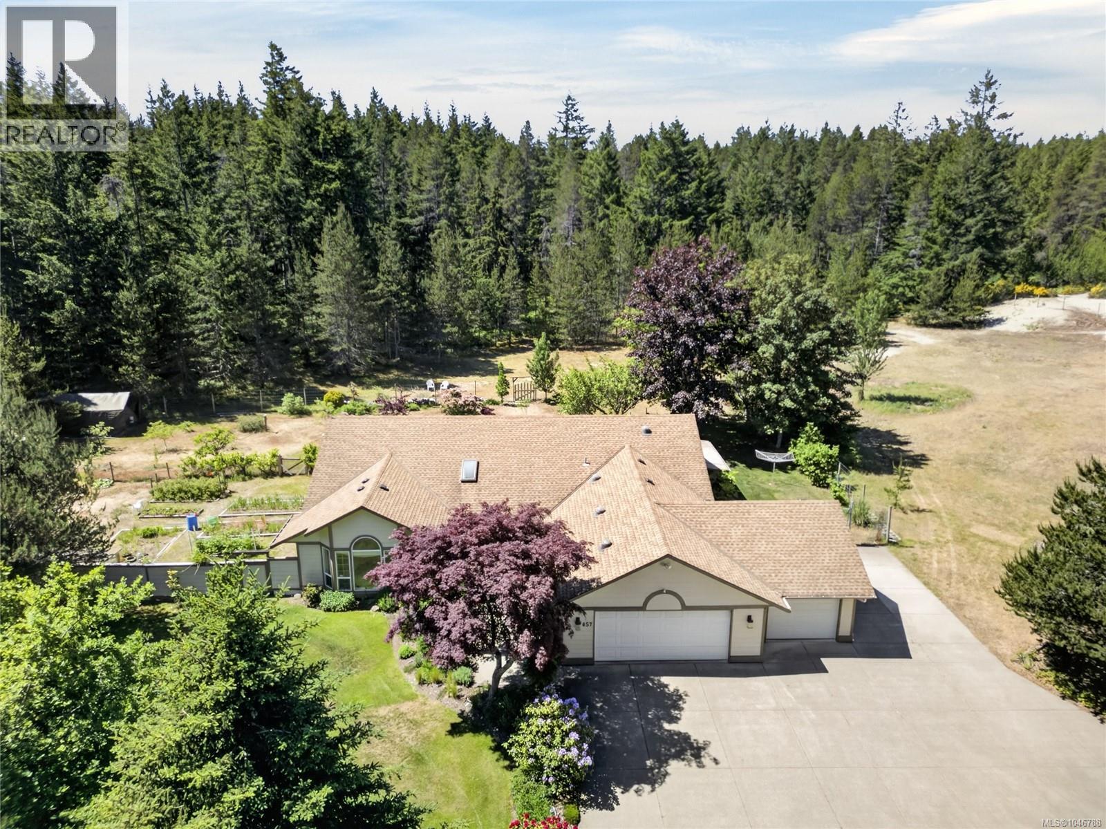 657 Sierra Pines Rd, Comox, British Columbia  V9M 3W8 - Photo 79 - 1046788