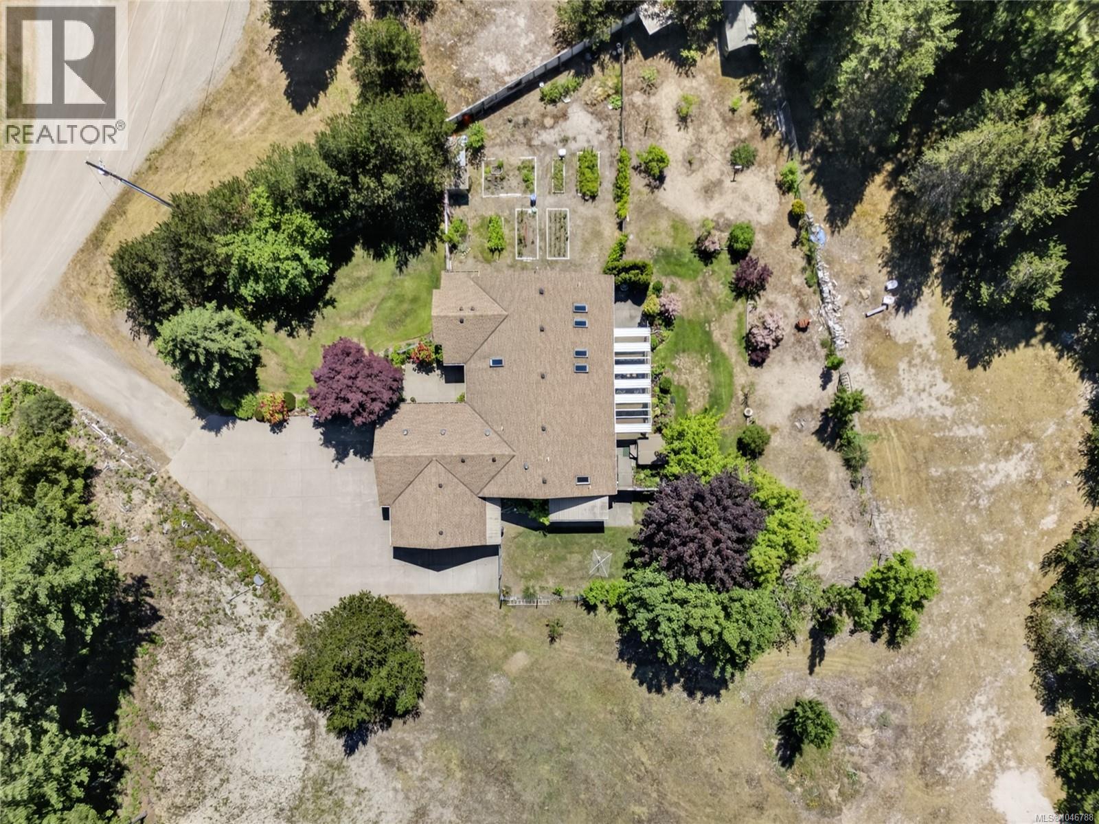 657 Sierra Pines Rd, Comox, British Columbia  V9M 3W8 - Photo 80 - 1046788