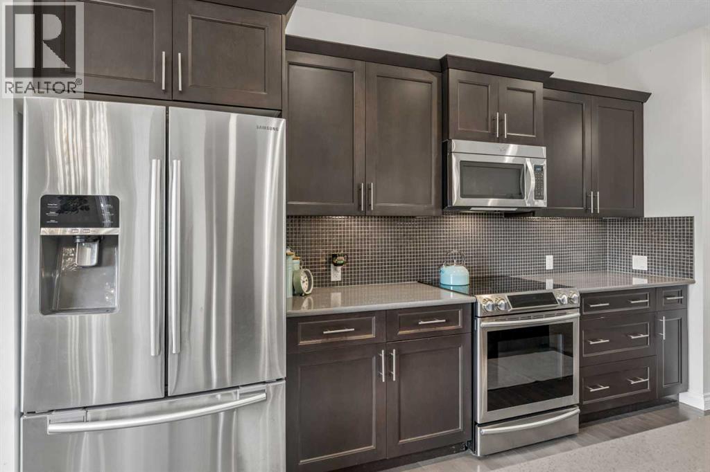 11 Legacy Crescent SE, Calgary, Alberta T2X 0W5 - Photo 10 - A2332962