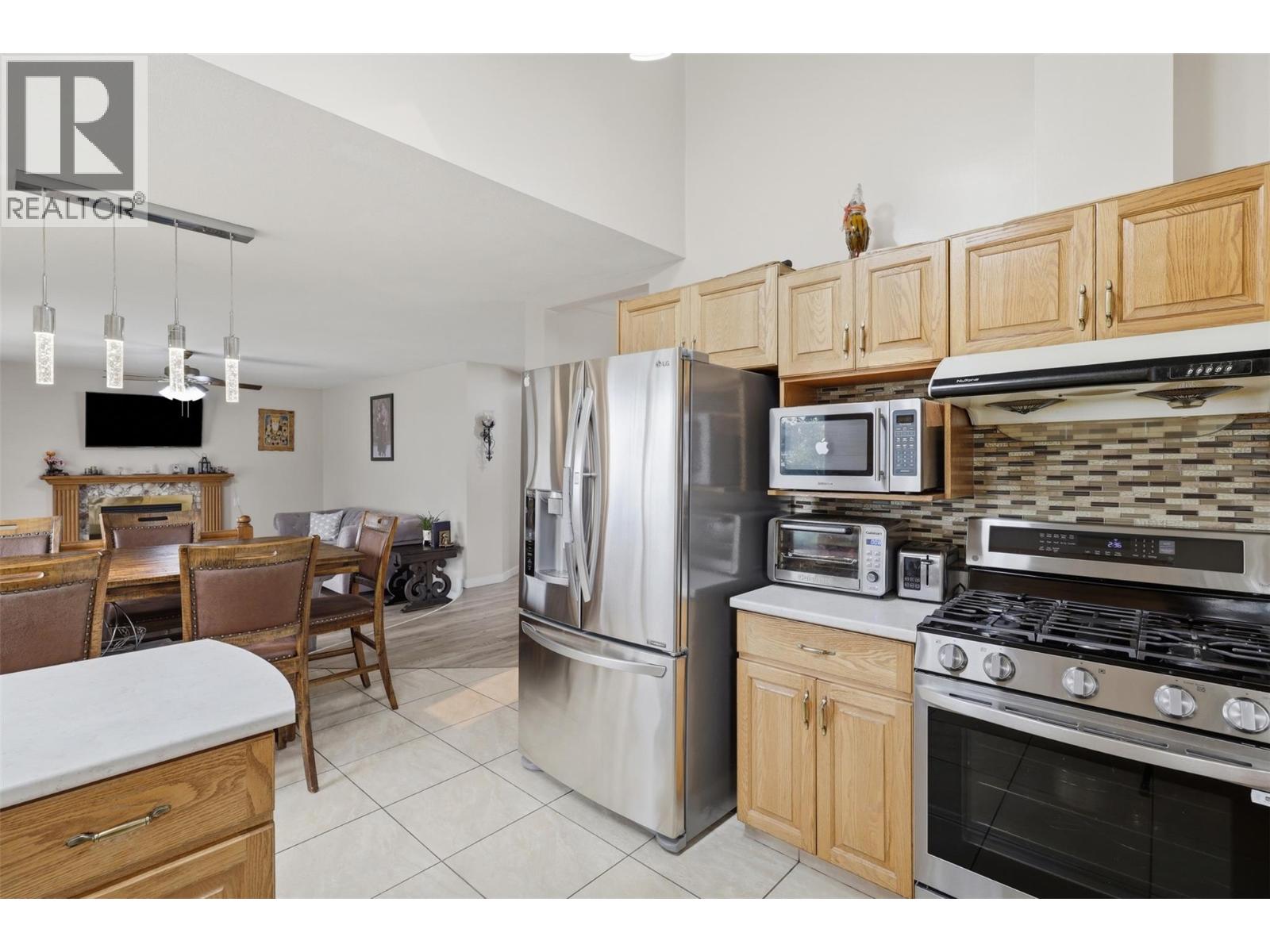 864 Nicolani Drive, Kamloops, British Columbia  V2B 5B3 - Photo 20 - 10397733