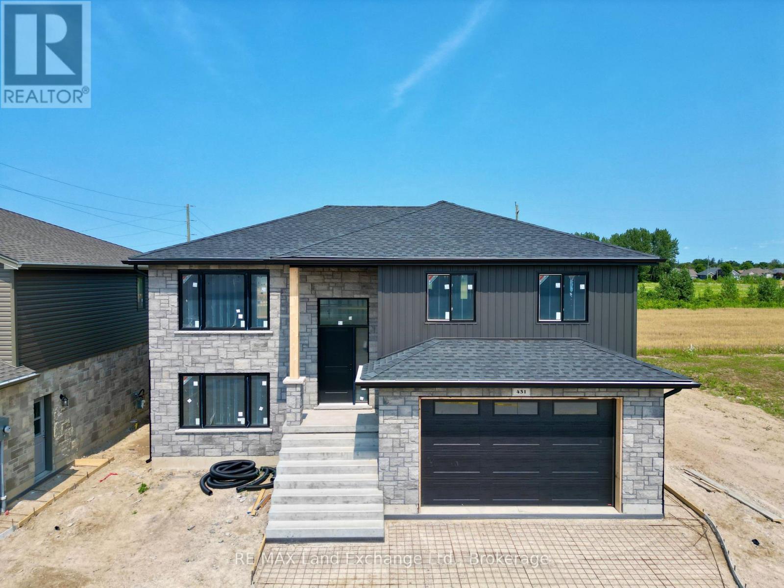 431 BURNSIDE STREET, Saugeen Shores, Ontario