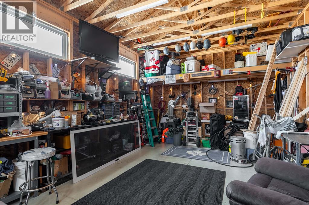 3613 Queen Street, Plympton-Wyoming, Ontario  N0N 1E0 - Photo 43 - 26019801