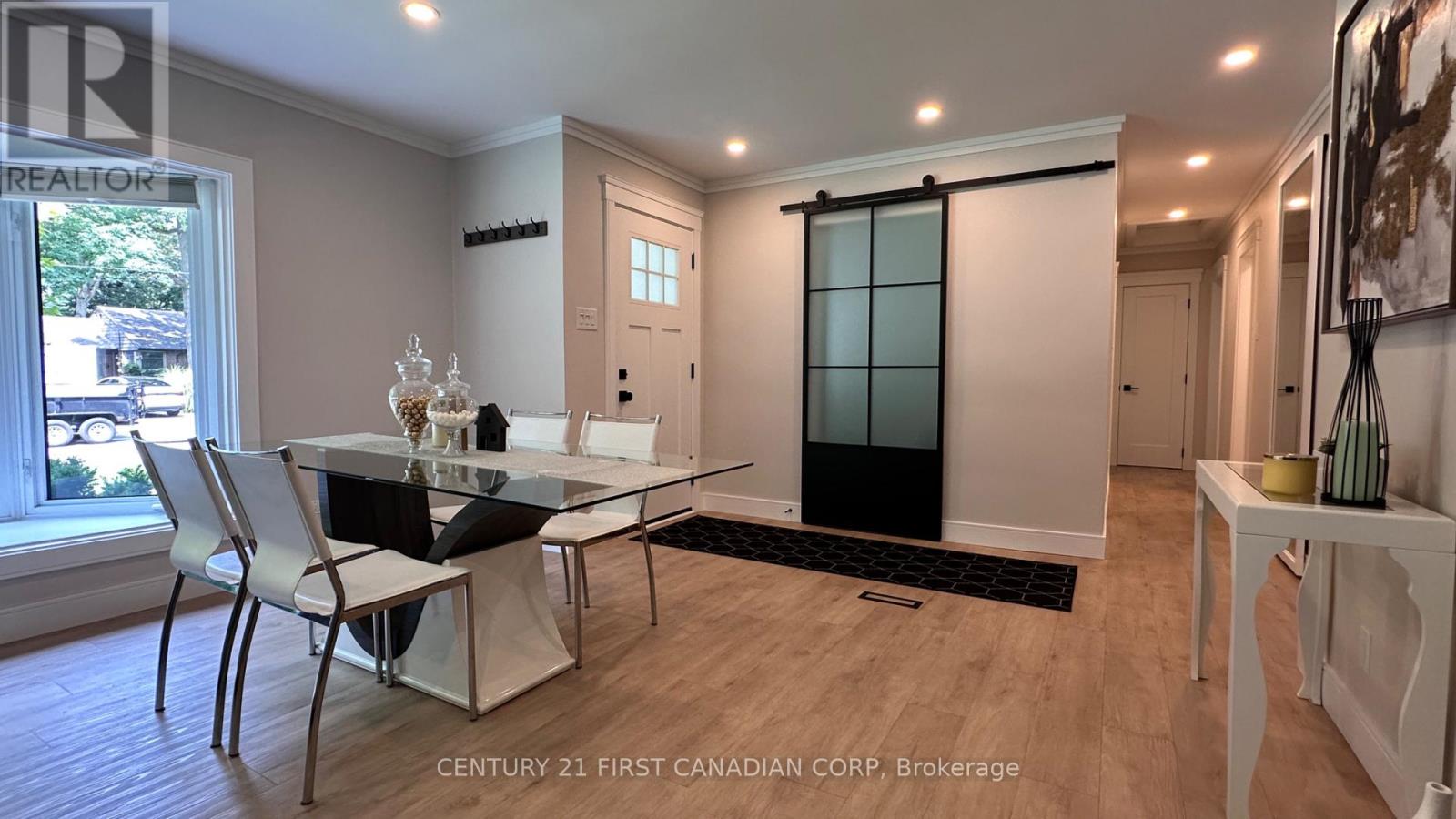 33 Braemar Crescent, London North, Ontario  N6H 2X2 - Photo 6 - X13669442