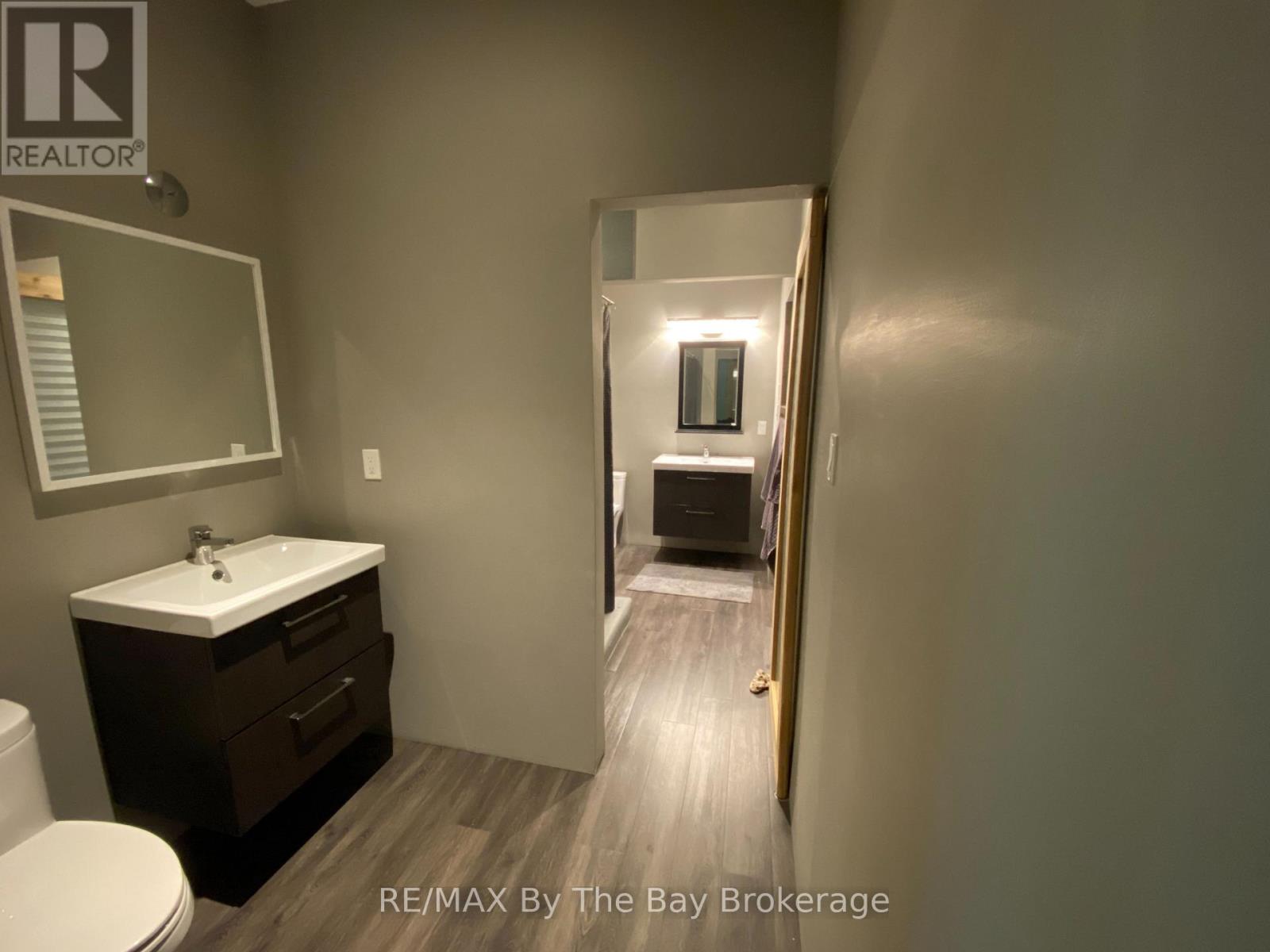 33 St. Laurent Boulevard, Tiny, Ontario  L9M 0J2 - Photo 7 - S13673082