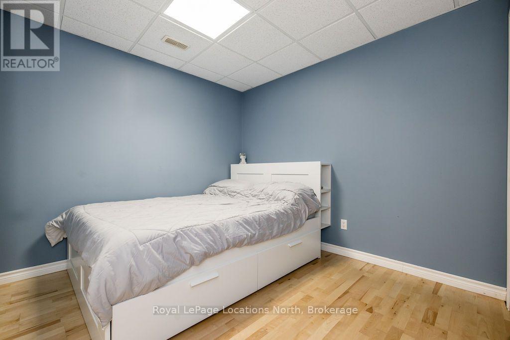 28 Marl Creek Drive, Springwater, Ontario L0L 2K0 - Photo 31 - S13673116
