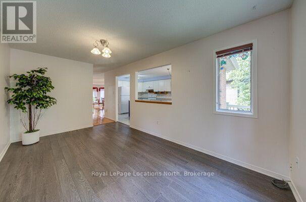 68 Acorn Crescent, Wasaga Beach, Ontario  L9Z 1L7 - Photo 17 - S13673250
