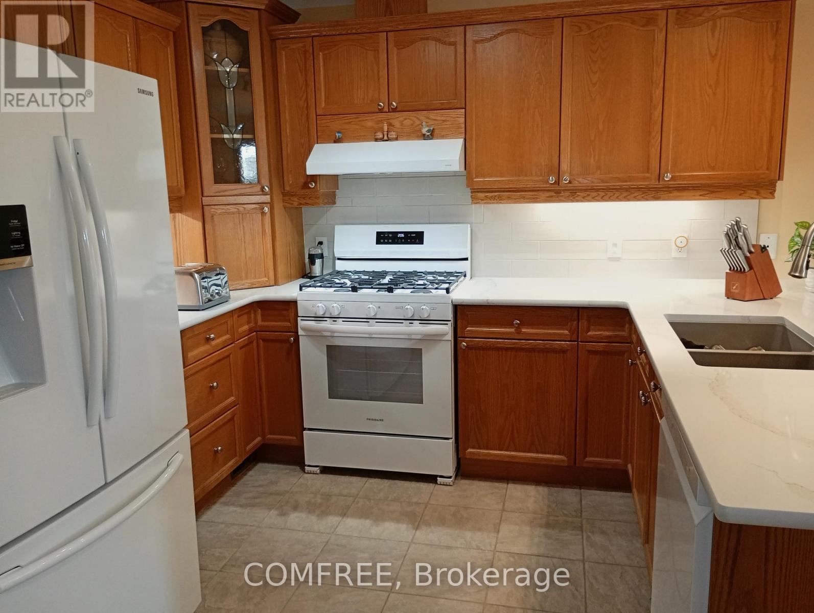 35 Tanya Drive, Southwest Middlesex, Ontario  N0L 1M0 - Photo 19 - X13490048