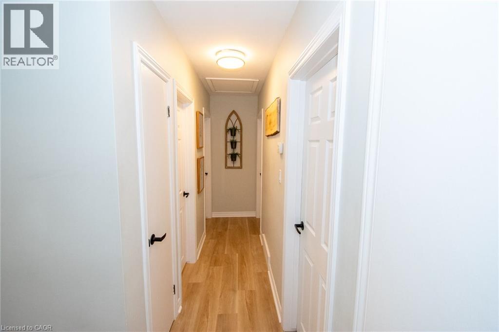 127 Cleary Avenue, Dunnville, Ontario  N1A 1A2 - Photo 18 - 40855721