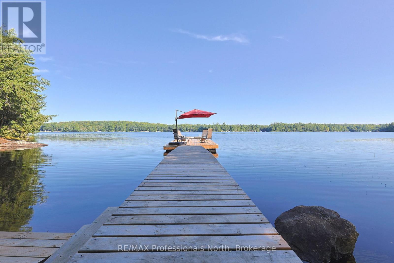 1365 DICKIE LAKE ROAD, lake of bays (mclean), Ontario