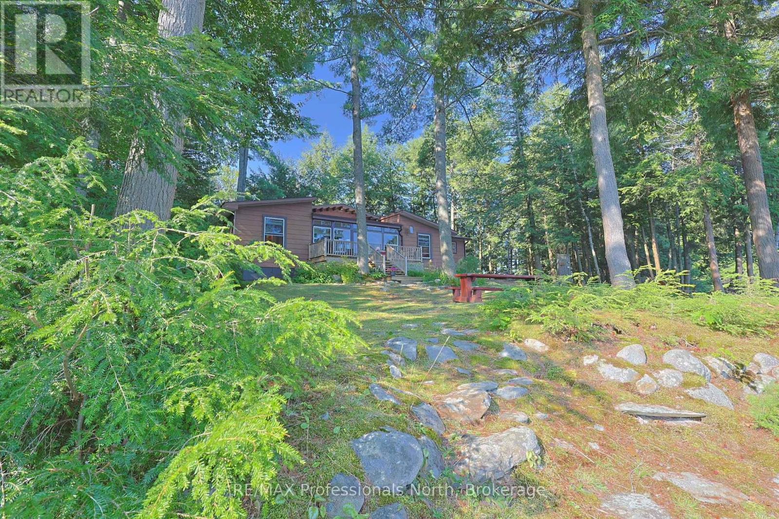 1365 Dickie Lake Road, Lake Of Bays (Mclean), Ontario  P0B 1A0 - Photo 3 - X13673126