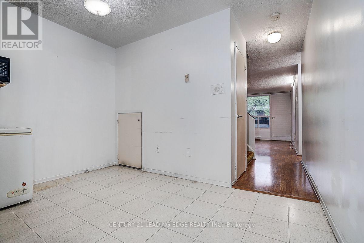 207 - 135 Leeward Glenway, Toronto, Ontario  M3C 2Z2 - Photo 19 - C13673090