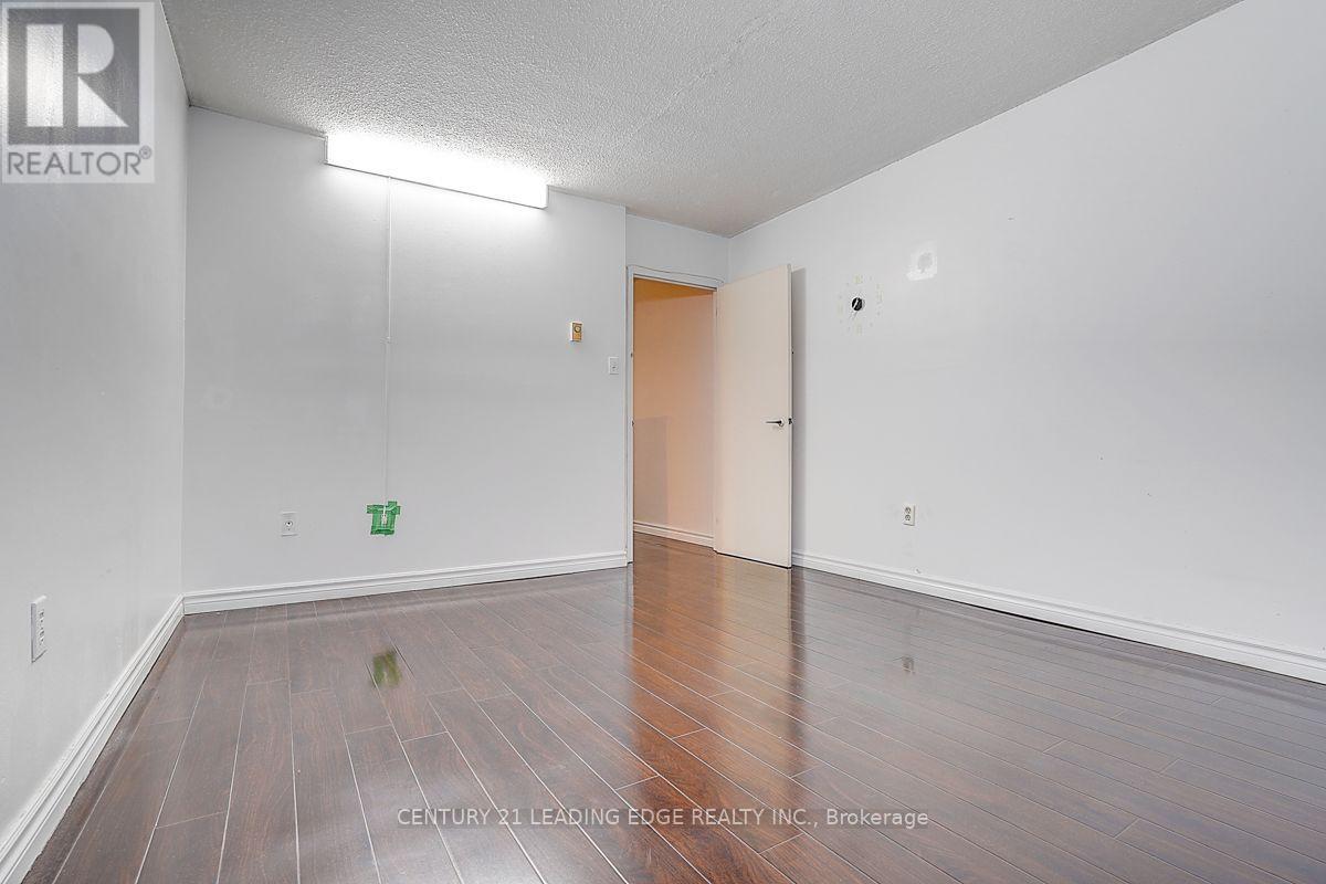 207 - 135 Leeward Glenway, Toronto, Ontario  M3C 2Z2 - Photo 32 - C13673090
