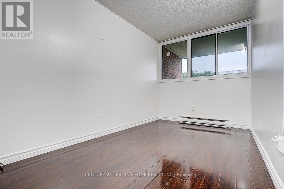 207 - 135 Leeward Glenway, Toronto, Ontario  M3C 2Z2 - Photo 33 - C13673090