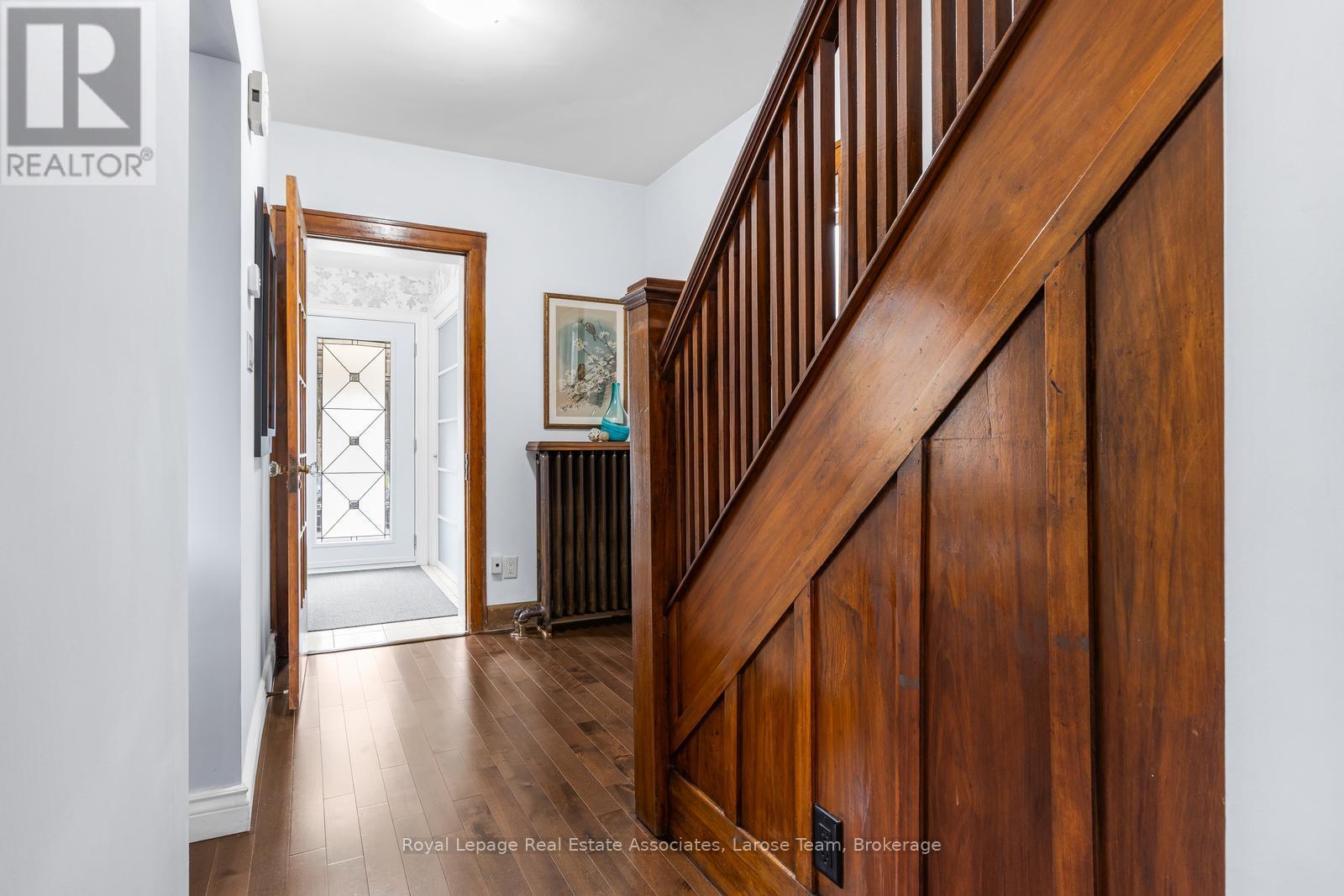 134 Holland Park Avenue, Toronto, Ontario  M6E 1L6 - Photo 4 - C13673148