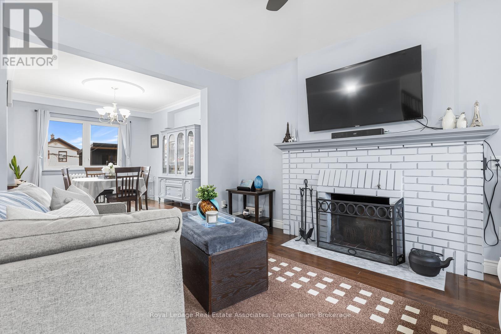 134 Holland Park Avenue, Toronto, Ontario  M6E 1L6 - Photo 8 - C13673148