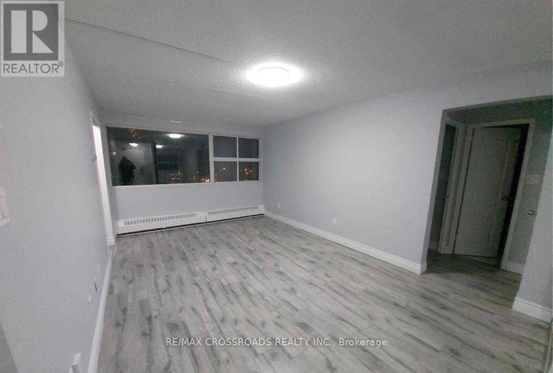 604 - 735 Don Mills Road, Toronto, Ontario  M3C 1S9 - Photo 5 - C13673232